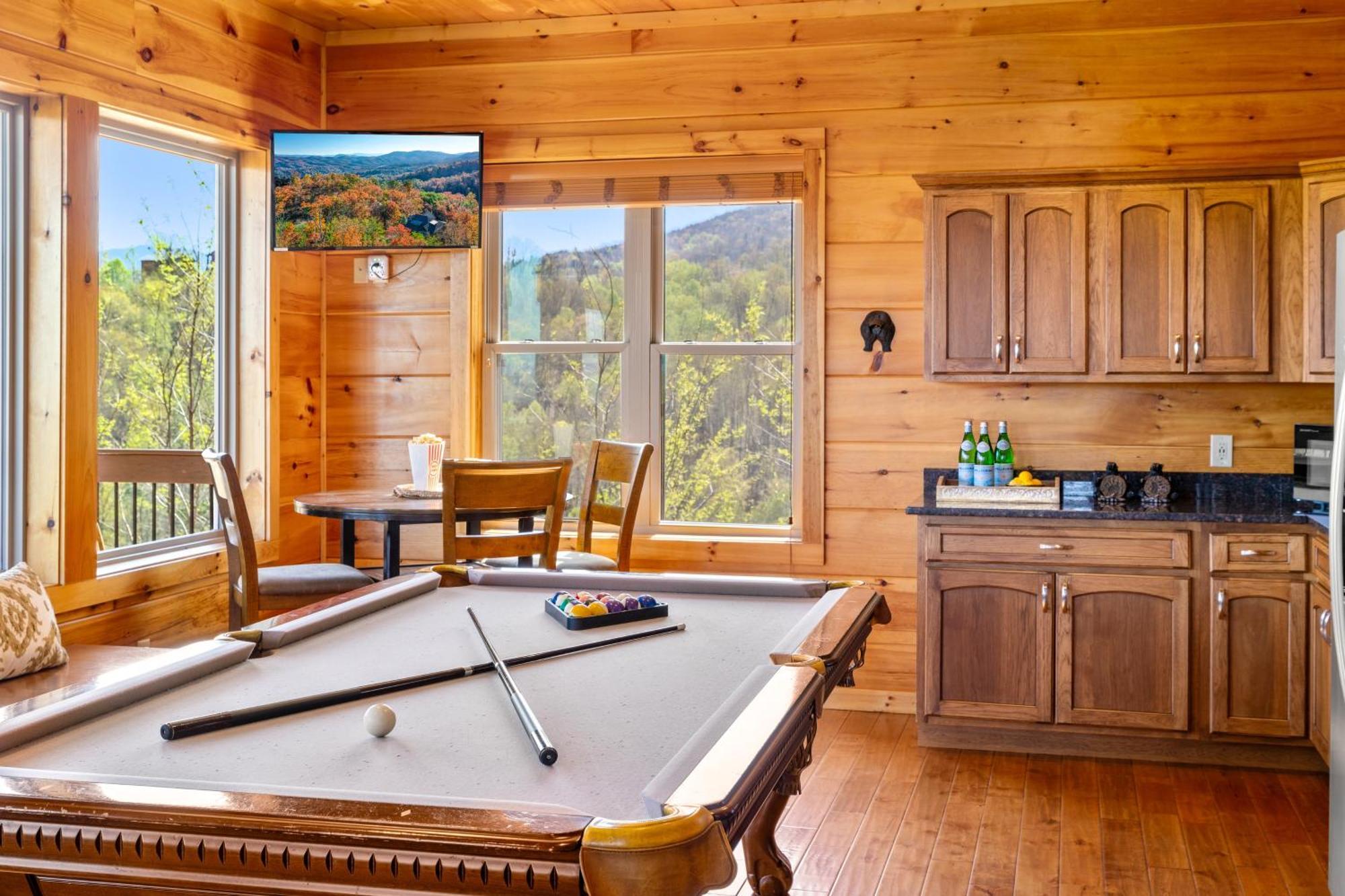 3 Bears Chalet Gatlinburg Esterno foto