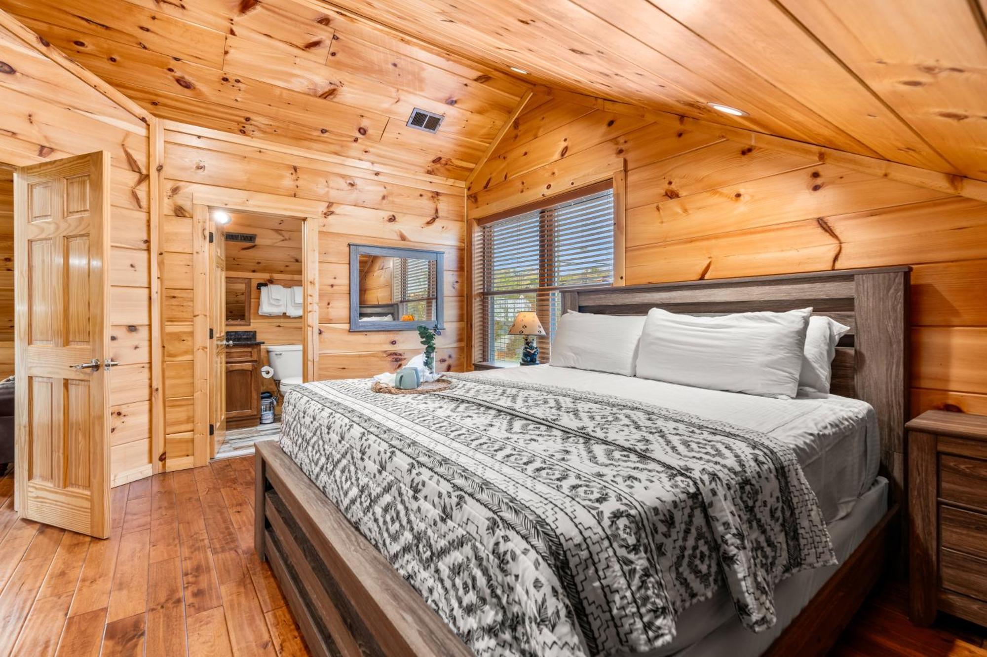 3 Bears Chalet Gatlinburg Esterno foto
